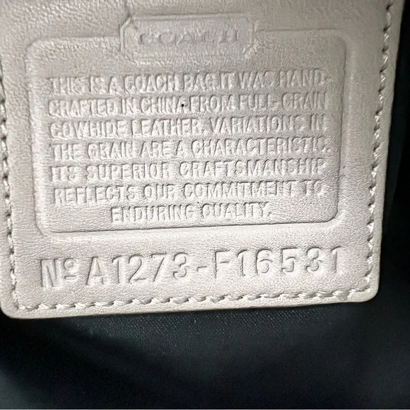 Coach Purple Shoulder Bag with Turnlock Closure - Picture 8 of 8